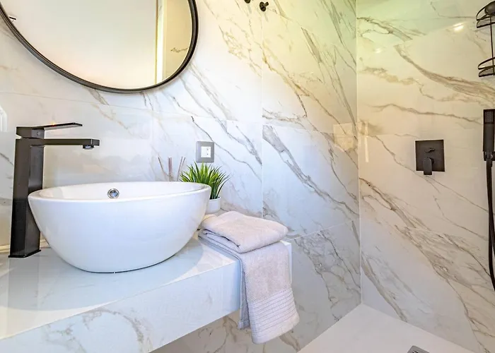 Tropicalidays Montana דירה *