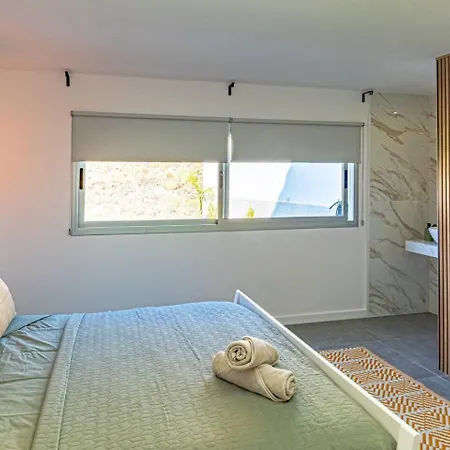 Tropicalidays Montana Apartmán